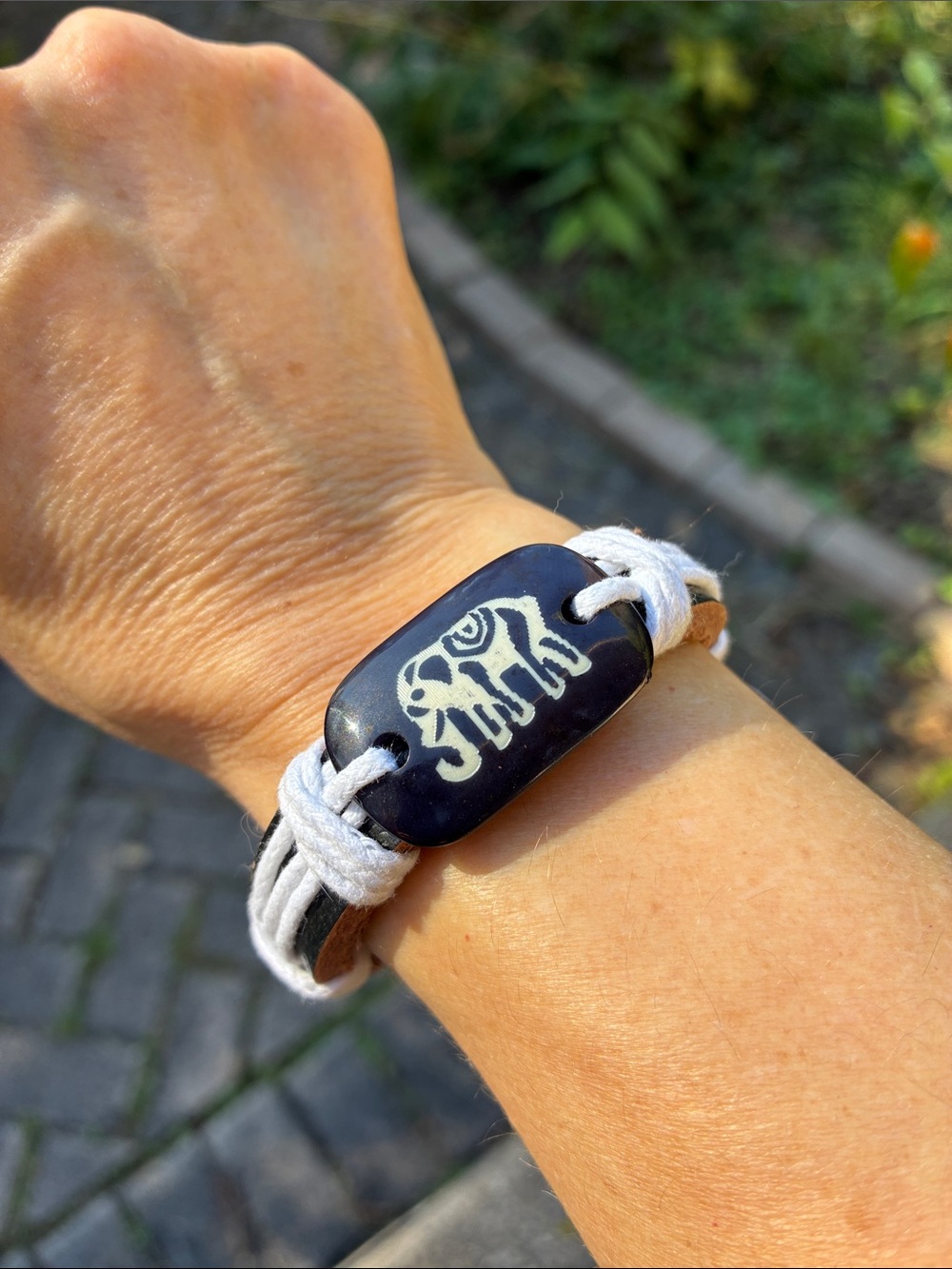 🌷3 for $25🌷Unbranded, US OS, 3 Elephant Adjustable Sliding Knot Band Bracelets